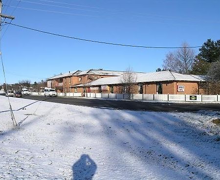 Snowgate Motel + Apartments Берридейл Экстерьер фото